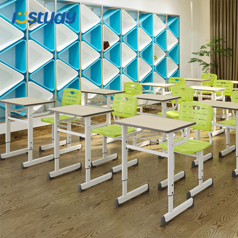 Studentský psací stůl s úložným prostorem - základní vybavení