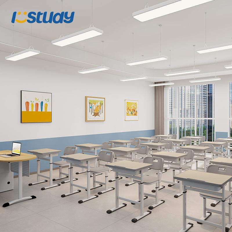 Tisch- und Stuhlset für ein Schülerklassenzimmer in der Grundschule