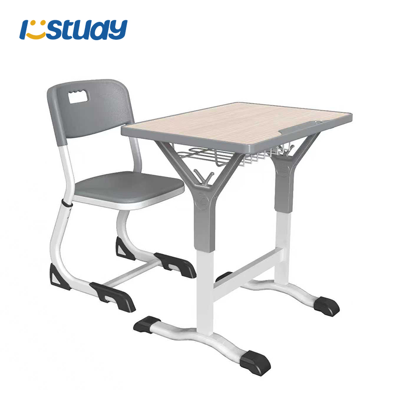 Stuhl- und Tischset für Schülerklassenzimmer