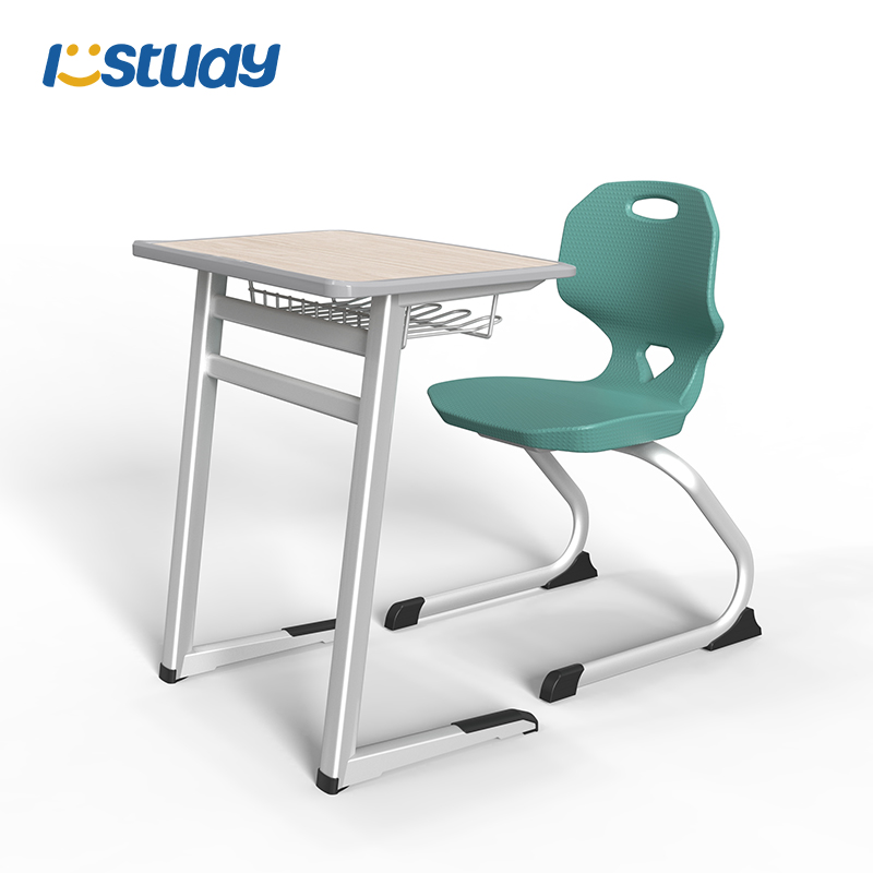 Klassenzimmertische mit Stauraum und Kunststoff-Schülerstühle