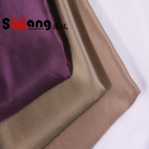 Twisted flame-retardant curtain fabric