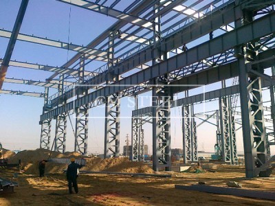 مشروع بناء مصنع ساني الثقيل