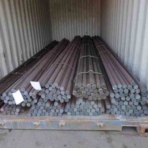 El acero se puede dividir en acero con bajo contenido de carbono, acero con medio carbono, acero con alto contenido de carbono, acero aleado y acero inoxidable y otras categorías.