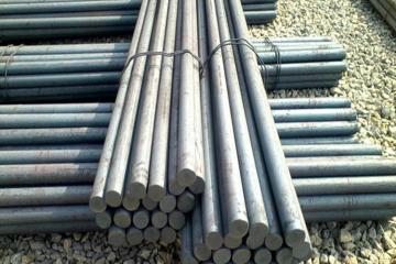 Uso de acero bajo en carbono.