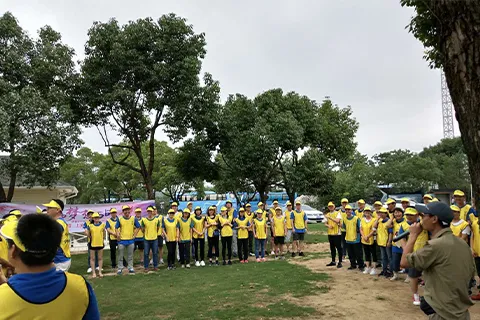 Igra team building - Zaupanje, enotnost, boj