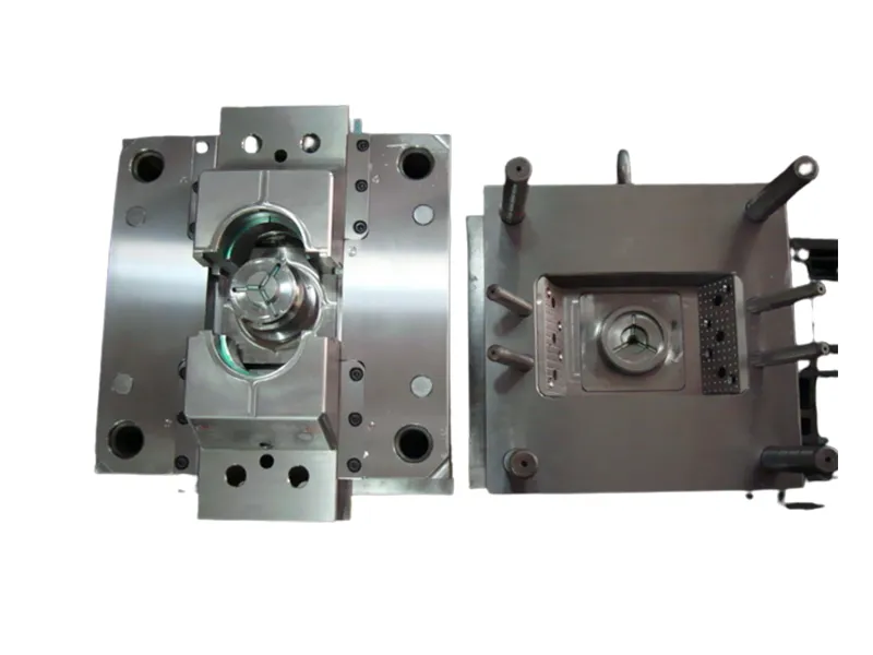 POM material injection molding process