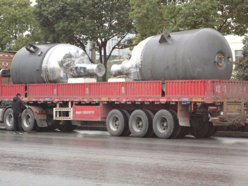 PTFE lining industrial tank