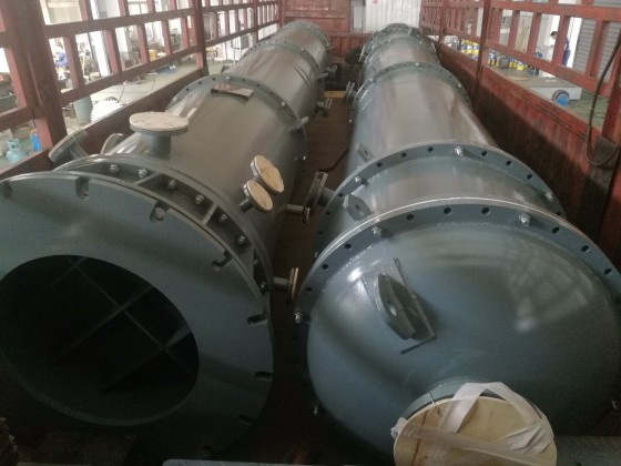 Tour personnalisée à revêtement étanche en PTFE