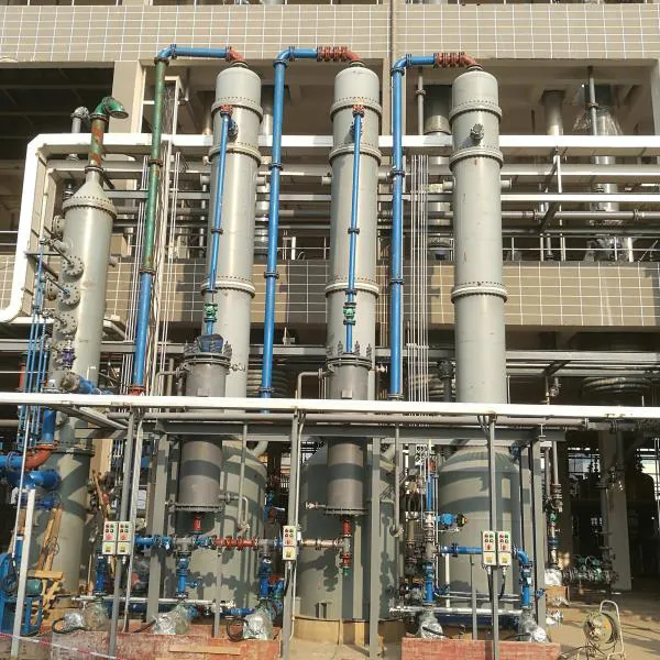 PTFE spray lining reactor