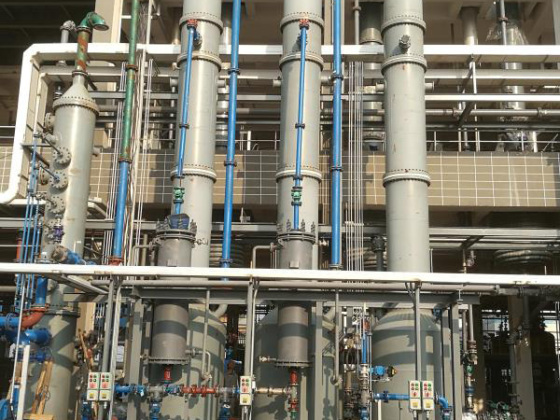 PTFE pihustusvooderdusega reaktor