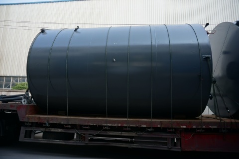 احتياطات استخدام صهاريج التخزين البلاستيكية المبطنة بالفولاذ