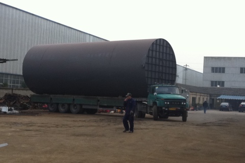 What are the benefits of using steel lined PTFE storage tanks for the chemical industry?