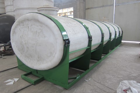 Performance of polyethylene storage tanks
