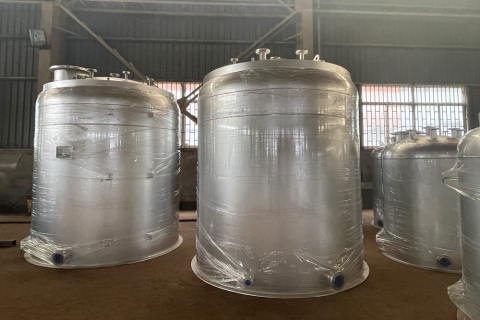 هنگام نصب مخازن ذخیره پلاستیکی چه اقدامات احتیاطی باید انجام شود؟