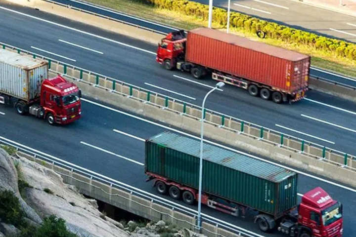 What should be paid attention to during the transportation of electronic scales?