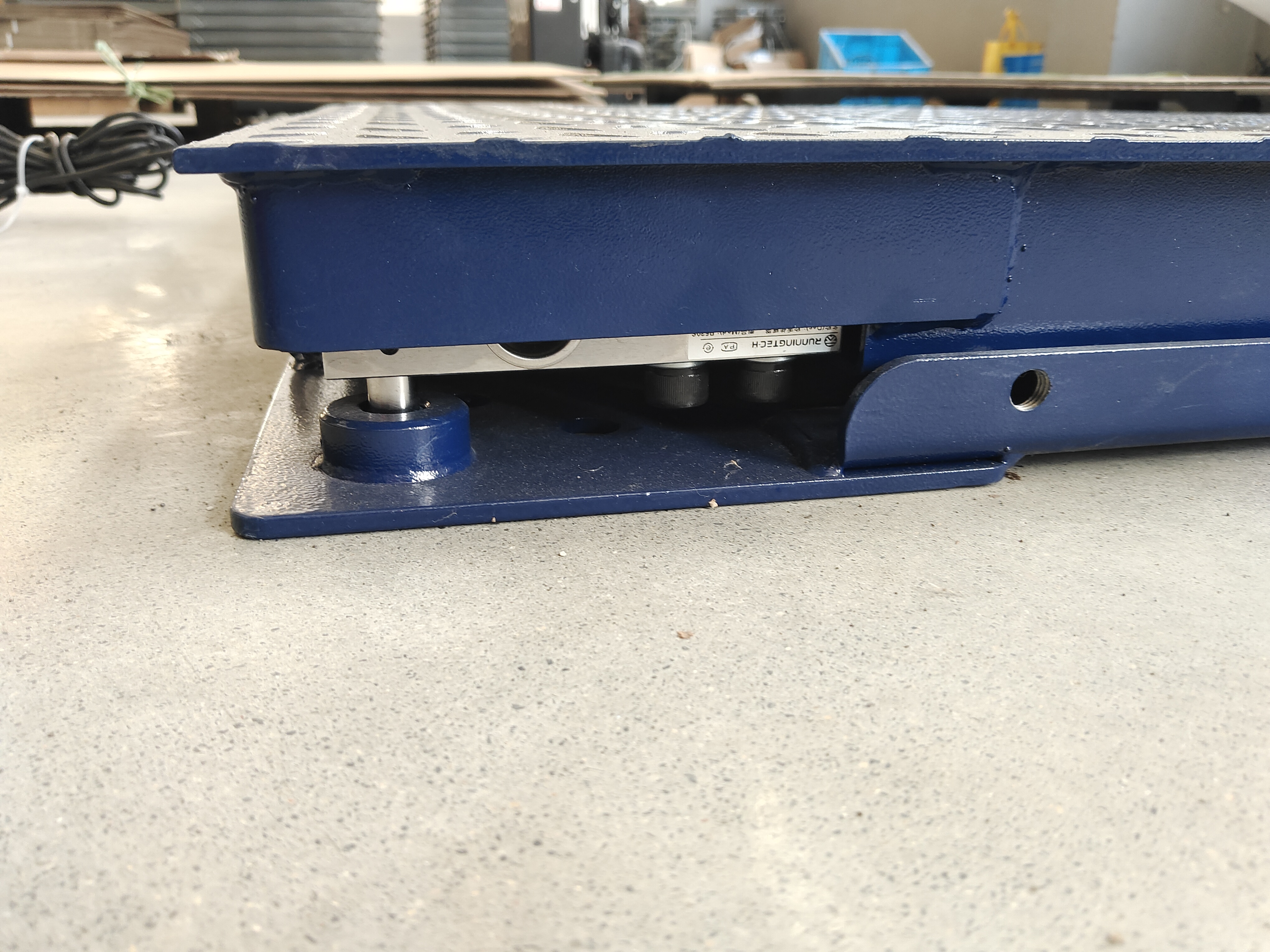 Double-deck Floor Scale Double-deck Floor Scale