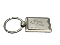 Porte-clés entièrement en métal avec gravure laser du logo de la marque