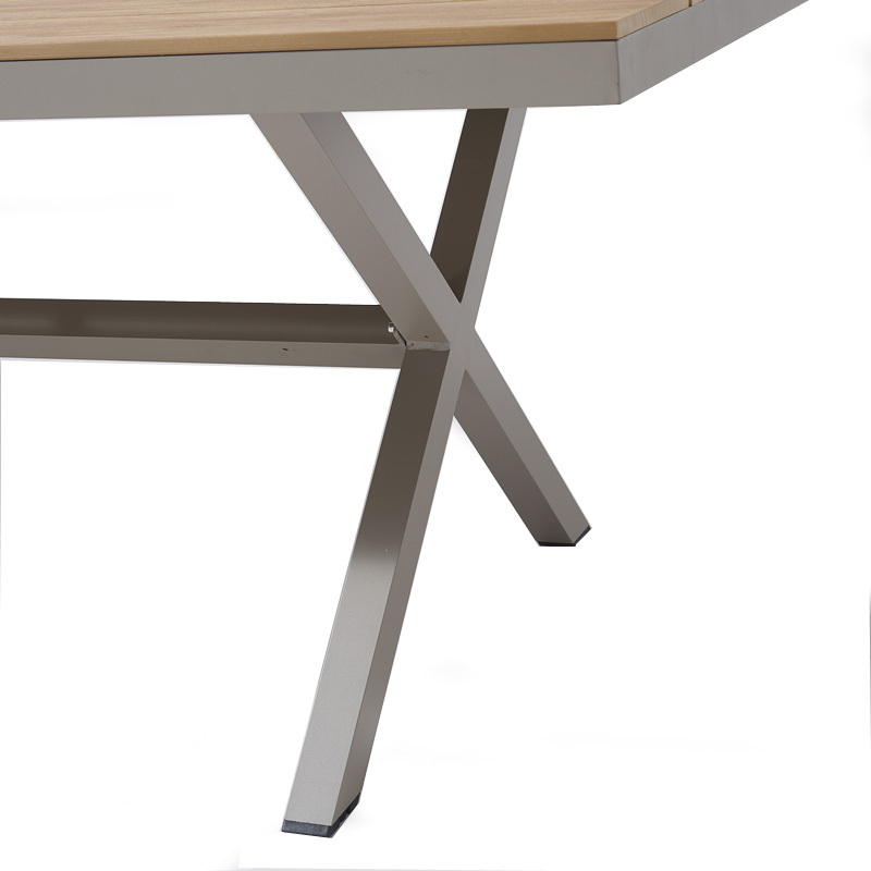 Outdoor Plastic Wood Square Table