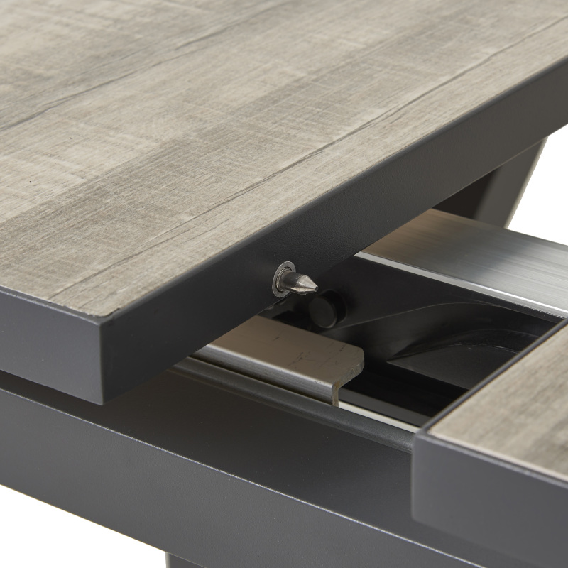 Ausziehbarer Gartentisch aus Aluminium für den Außenbereich mit Keramiktischplatte