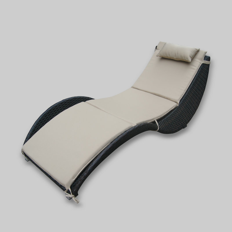 S Shape PE Wicker Chaise Lounge