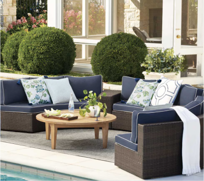 IS MODULAR FURNITURE RIGHT FOR YOUR OUTDOOR SPACE?