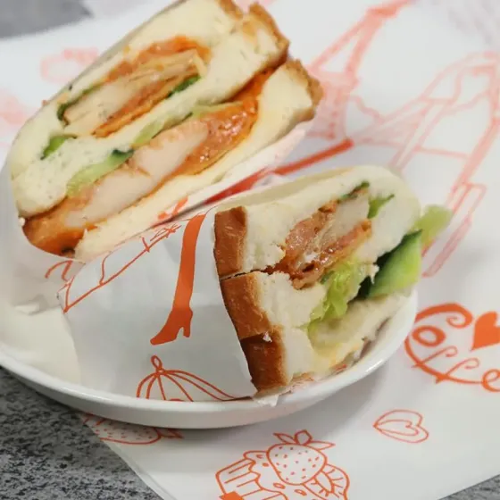 Découvrez les caractéristiques du papier sulfurisé pour emballage sandwich