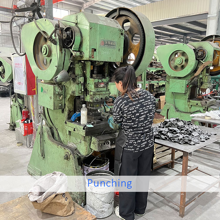 3-Punching--冲压.jpg 3-Punching--冲压.jpg