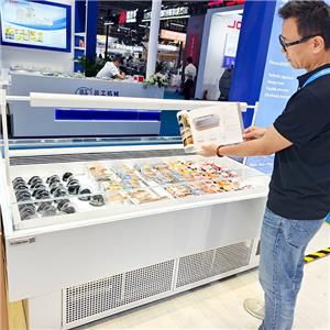 Refrigerated Cake Display Cabinet