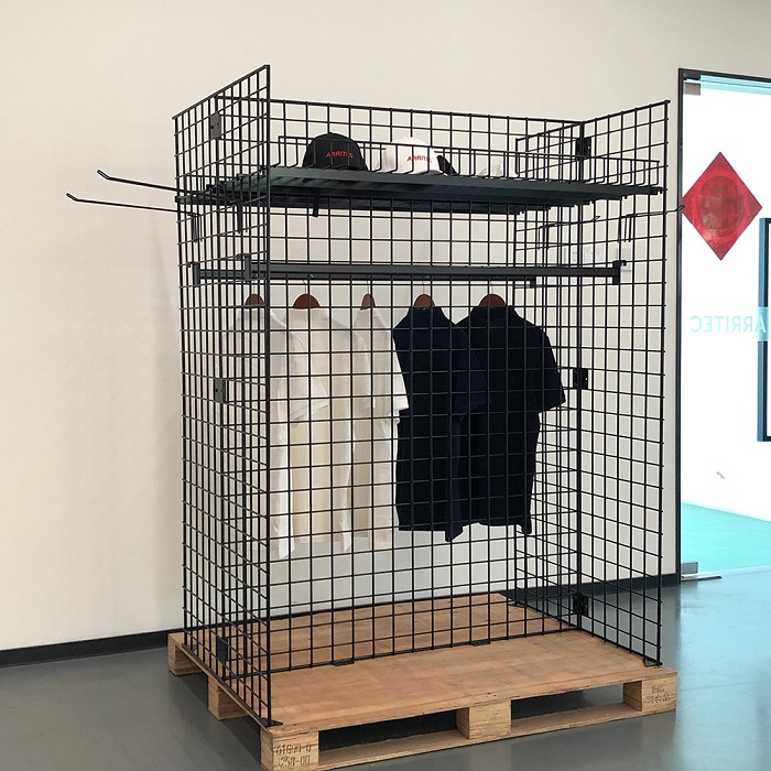 clothing store display racks retail garment shop clothing racks