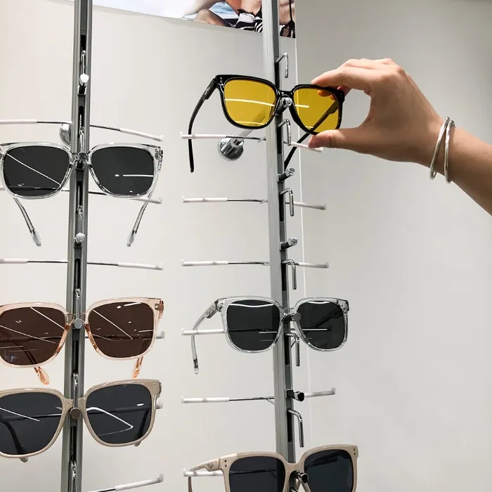 floor standing sunglasses display rack