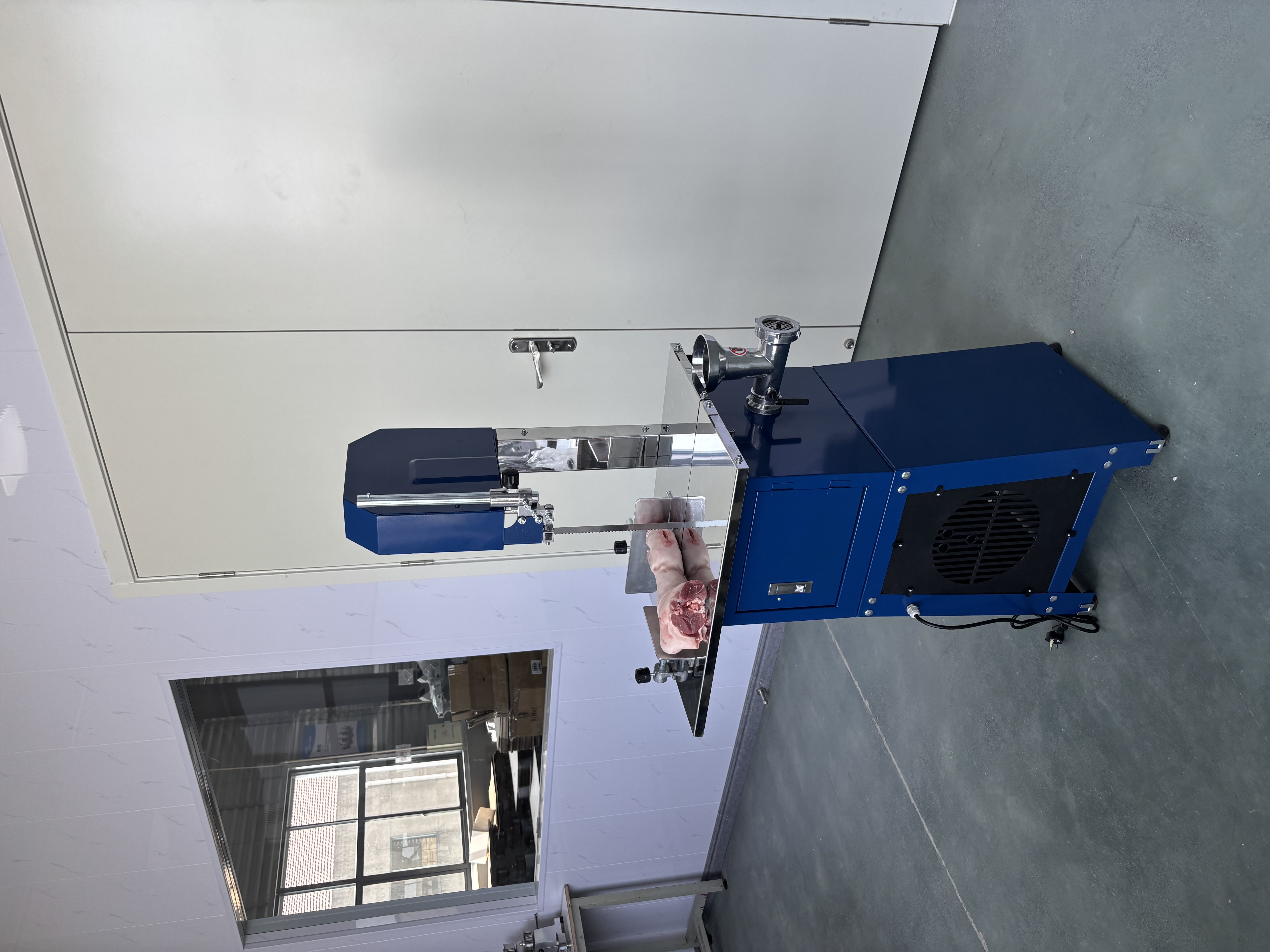 The Ultimate Guide to Choosing the Best Bone Cutting Machine for Industrial Meat Processing