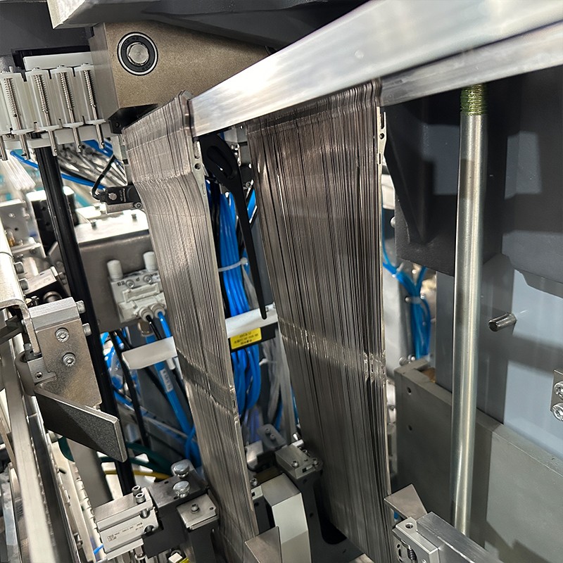 Wear resistant Heddle