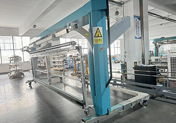 How to operat automatic reed threading machine?