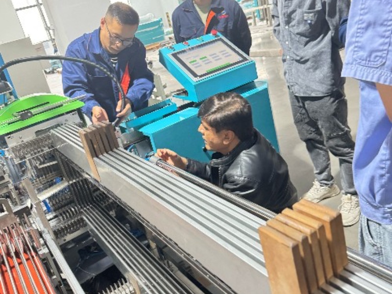 Foreign visitors are welcome to visit our company