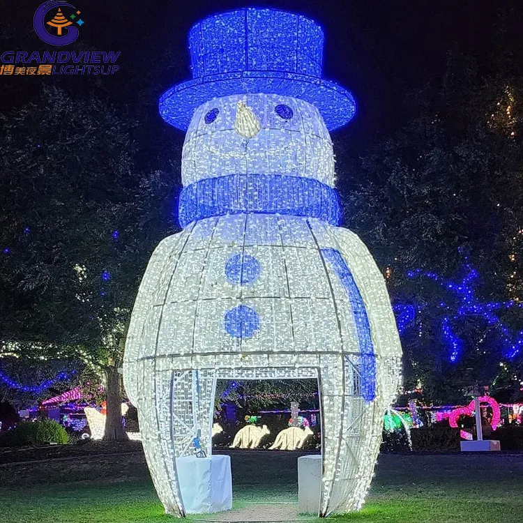 Christmas outdoor lighting