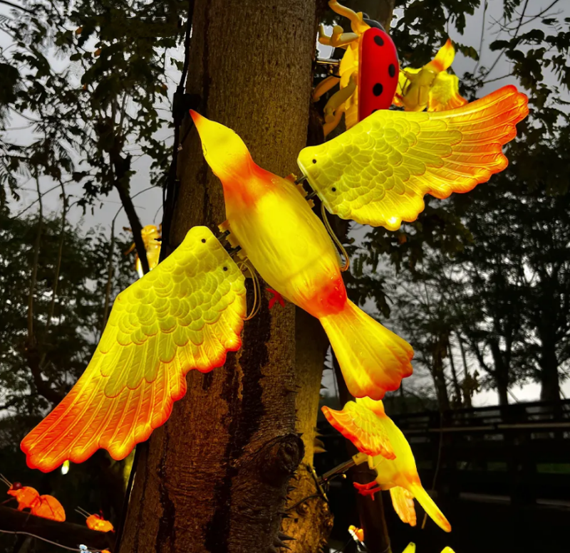 Dynamic decorative bird crafts statues lights