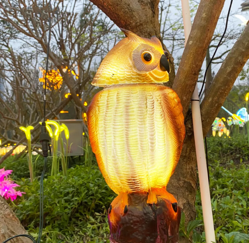 Pencahayaan Taman LED Owl Hiasan Percutian