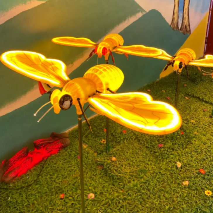 Décoration de statue d'abeille dynamique, thème lumineux 3D