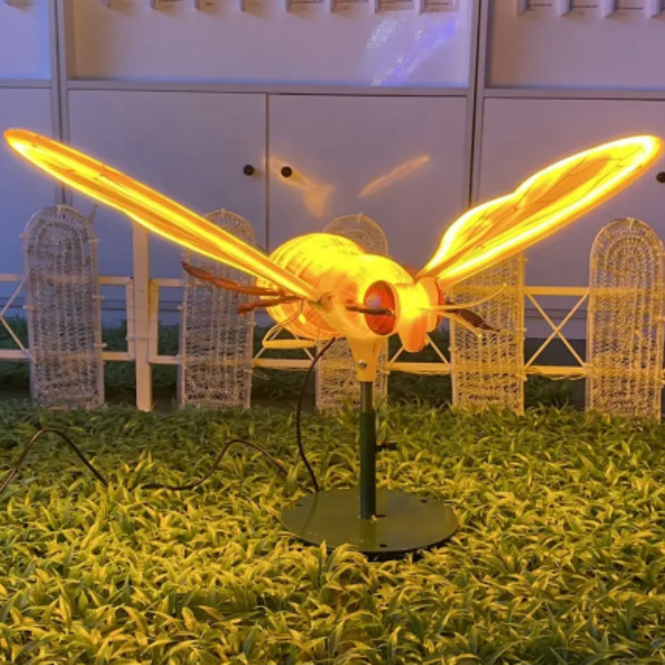 Décoration de statue d'abeille dynamique, thème lumineux 3D