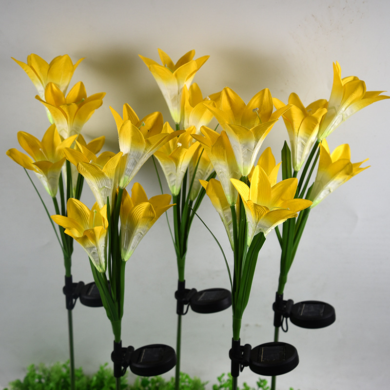 Solar lily flower garden stake lights