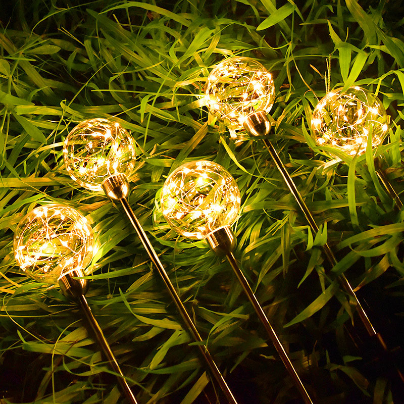 Solar garden globe stake light