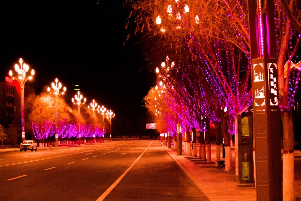 commercial holiday lights