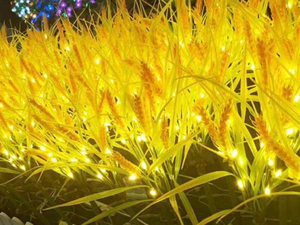 outdoor stakes for lights