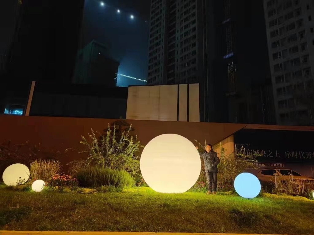 Garden Waterproof Ball Lights