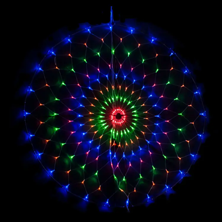 Decorazione impermeabile per esterni con rete metallica e luci a stringa
