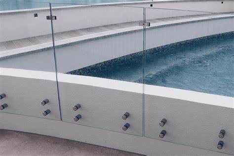 Balcón valla de vidrio y metal piscina valla sin marco