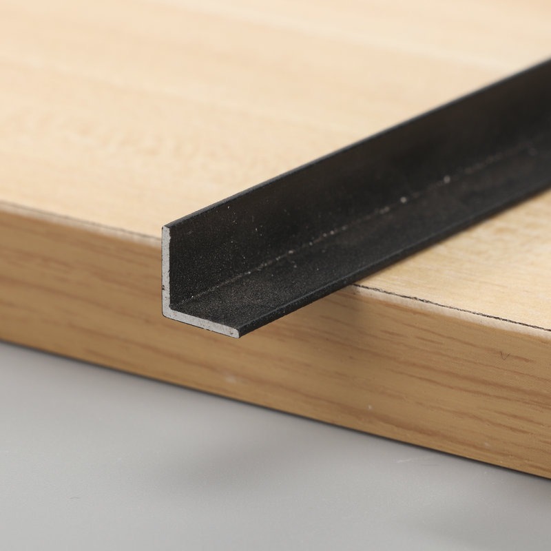 90 Degree Right Angle Aluminium Extrusion 90 Degree Right Angle Aluminium Extrusion