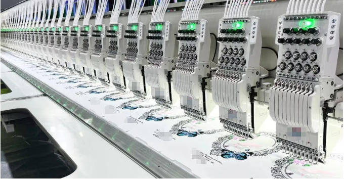 Embroidery woven label Embroidery woven label