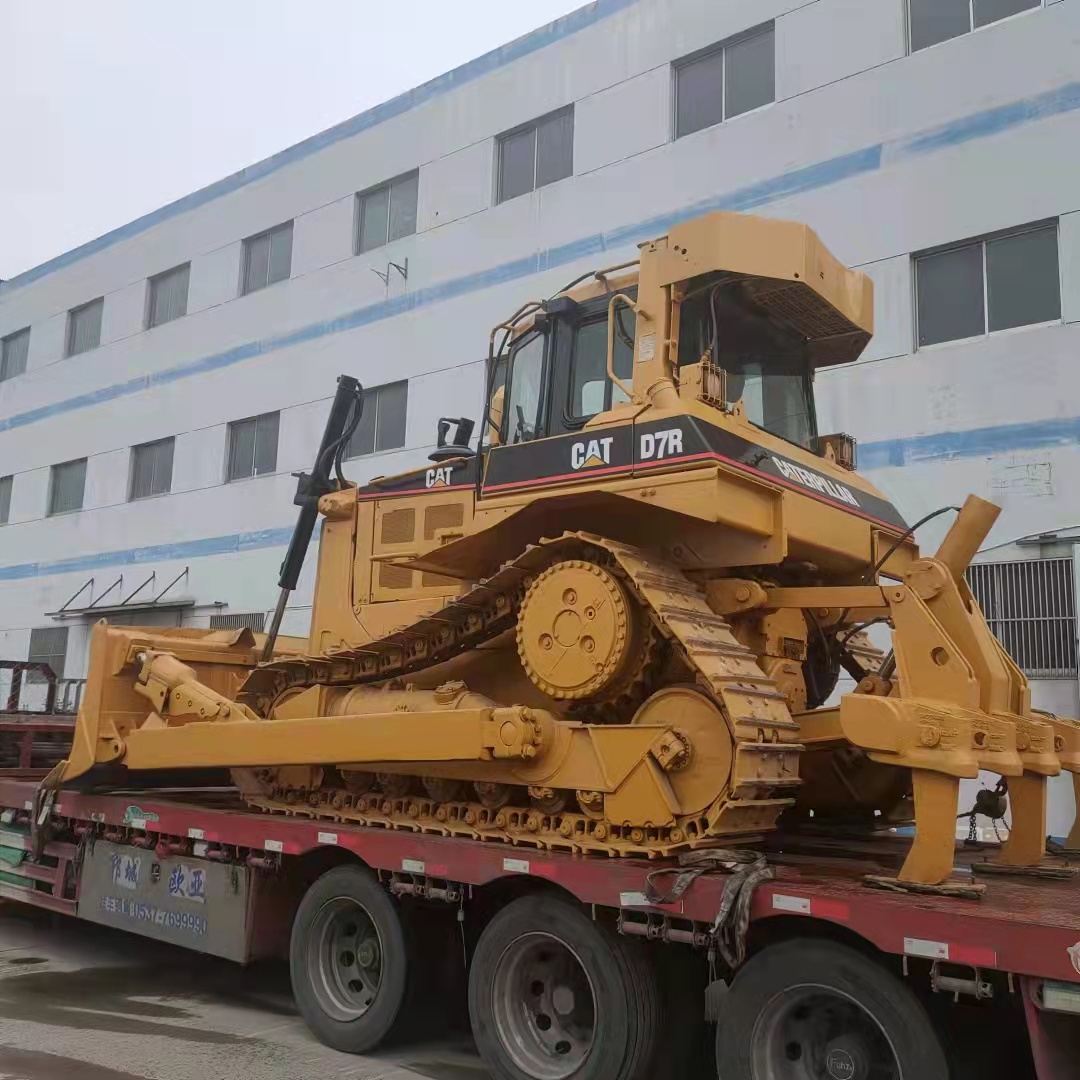 cat d7r bulldozer.jpg