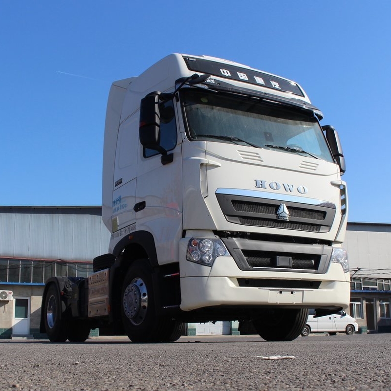 Camion tractor Howo T7H